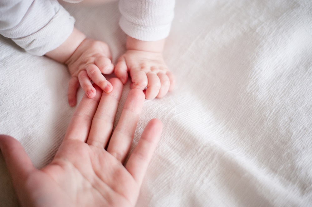 Maternita Surrogata All Estero Cedu Va Riconosciuto Il Rapporto